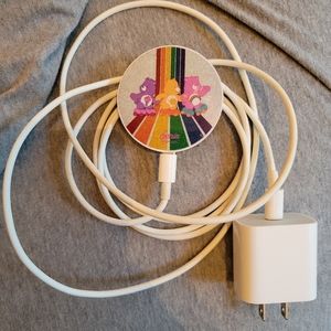 SOLD - Care Bears Magnetic Link™, Wireless Charger by Sonix